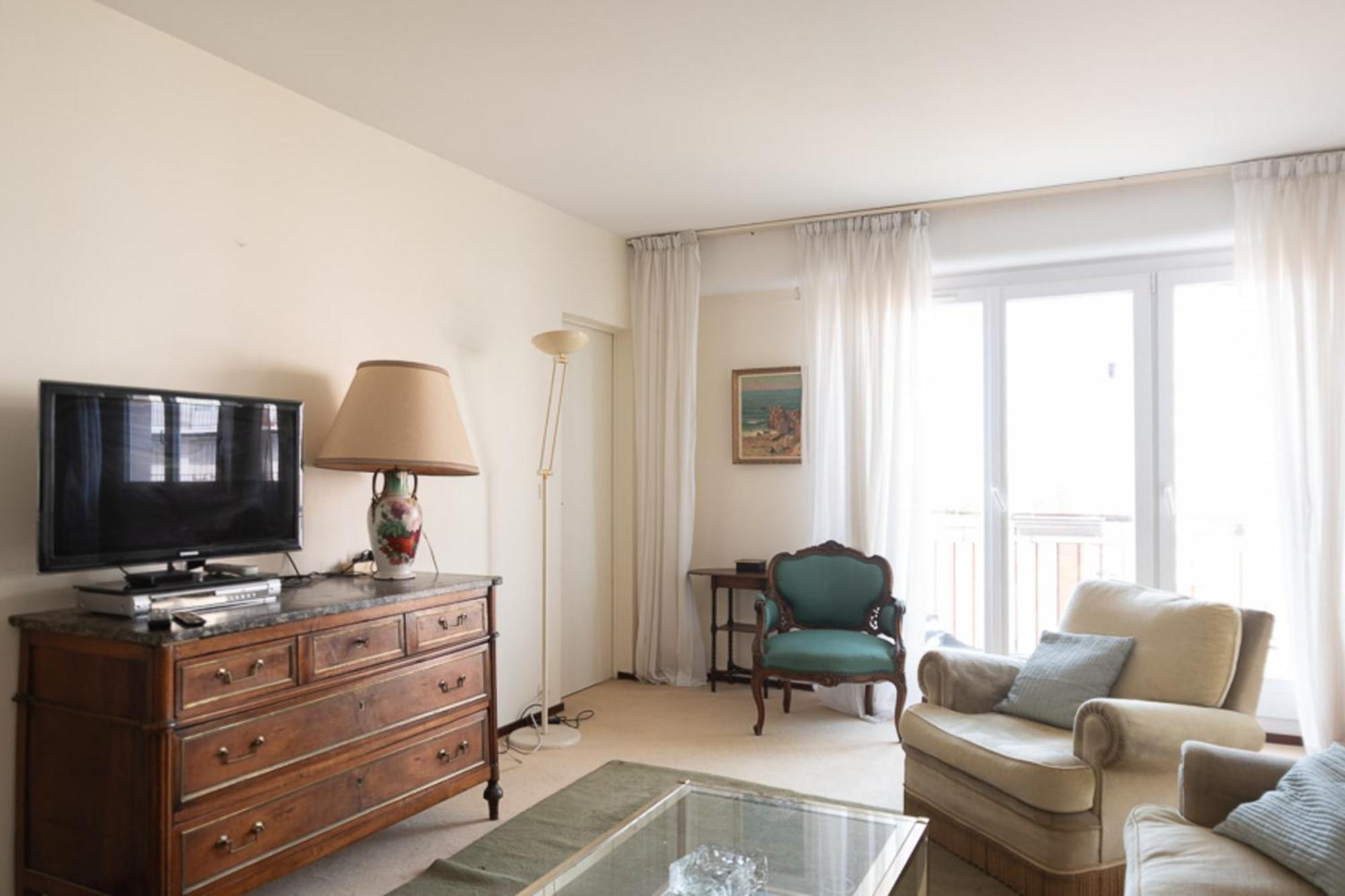 Lovely 66 M 2 Steps From The City Center Lägenhet Boulogne-Billancourt Exteriör bild